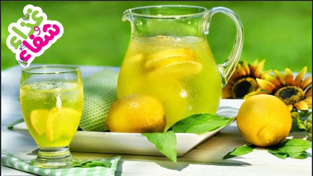 هل عصير الليمون بالنعنا يسبب الغازات